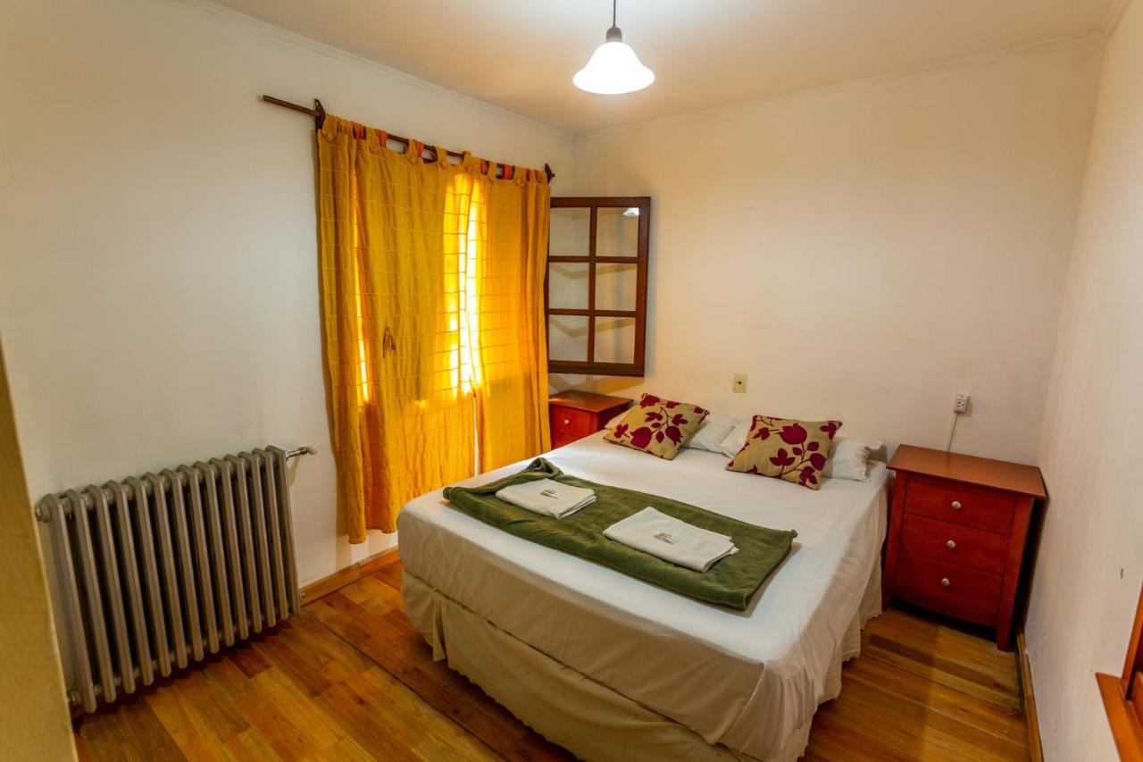 Pinto Terraza Hostel Esquel Exterior photo