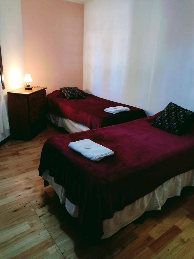 Pinto Terraza Hostel Esquel Exterior photo
